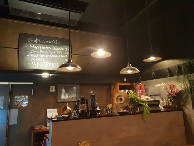 Vanidol's Asian Cuisine by null