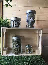 Photo n°6 de High society à Chamonix-Mont-Blanc (Magasin de cannabis)