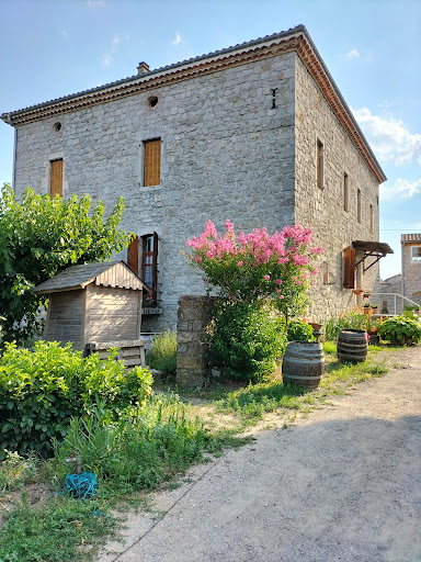 Photo de Maison de Mon Père : Chambre d'hôtes avec piscine spa sauna et hammam, à la campagne, proche Grotte Chauvet, Ardèche
