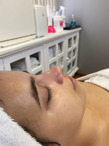 MK Beauty Studio - Thumbnail