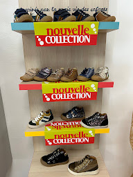 Photo n°34 de La petite pantoufle CHAUSSURES BEBES/ENFANTS à Soissons (Magasin pour enfants)