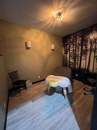 Wagon Wheel Chiropractic - Thumbnail