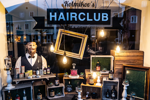 Kolmikov's Barber Shop Barber - Thumbnail