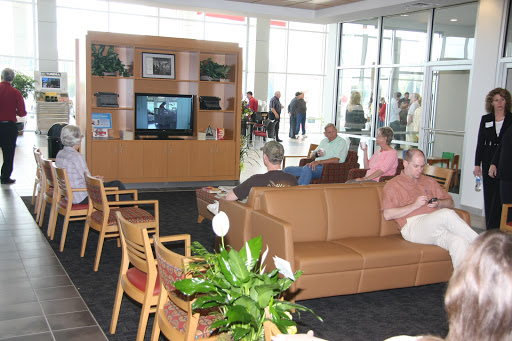 Fox Toyota Service Department - Thumbnail