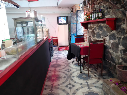Pizzeria tradicional Italiana - Thumbnail