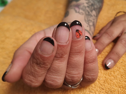 Ayesha Peluqueria Y Estética Unisex - Thumbnail
