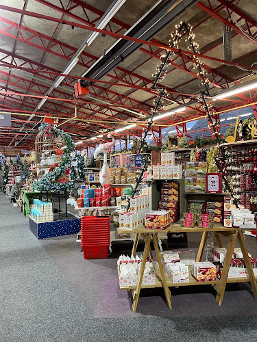 Comments and reviews of Klondyke Garden Centre