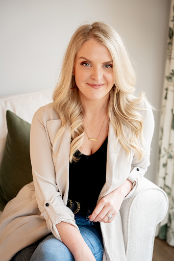 Jenna Black- Black Diamond Group @ Lantern Realty - Thumbnail