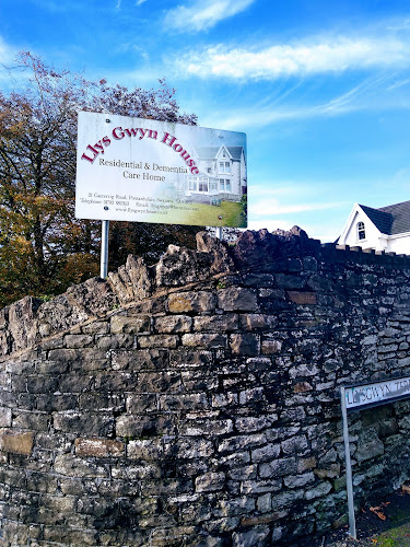Llys Gwyn House Open Times