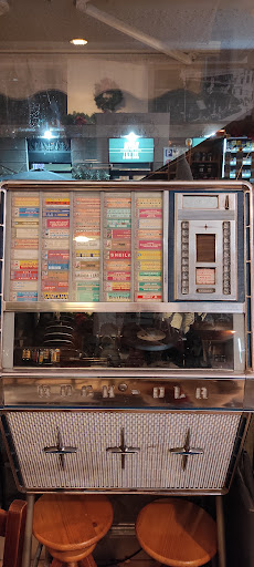 Bar Varisco - Visual