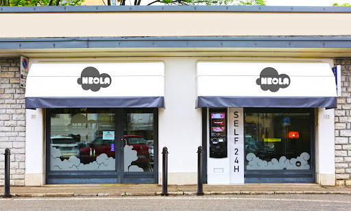 Neola - Visual