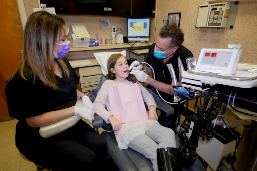 Howard F Matt, DMD - Syosset Cosmetic Dentistry - Dentist in Syosset