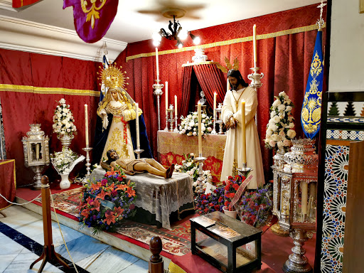 Hermandad Sacramental y Cofradía de Nazarenos de Ntro. Padre Jesús Cautivo y Rescatado, María Santísima del Amor y Santa Ángela de la Cruz