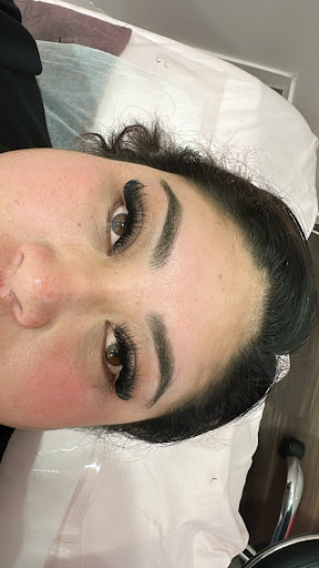 kiara’s beauty - Thumbnail
