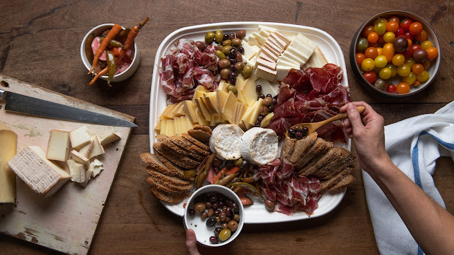 Catering | Pixie Scout by null