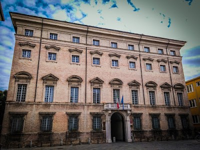 Tribunale Amministrativo Regionale Per L