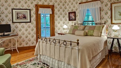 Photos of Hexagon House Bed and Breakfast