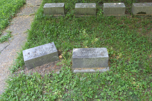 Brown Pet Cemetery Gallery - United States