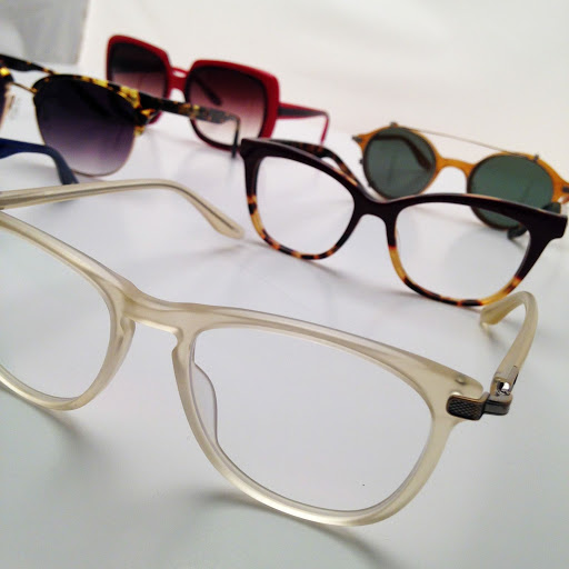 Juno Beach Optical - Visual