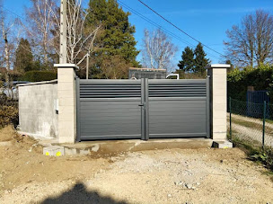 Photo n°21 de PSGC à Deux-Grosnes (Piscine)