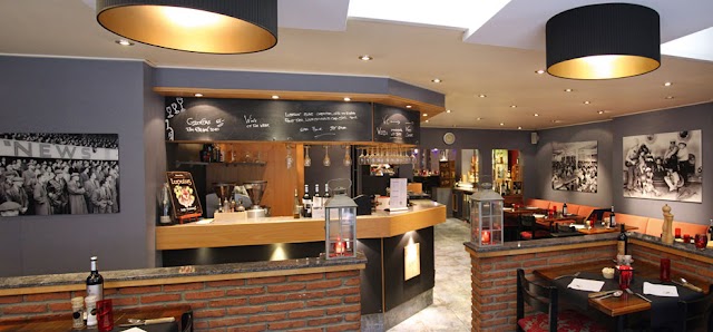Restaurant Rhino Steakhouse et Pizzeria