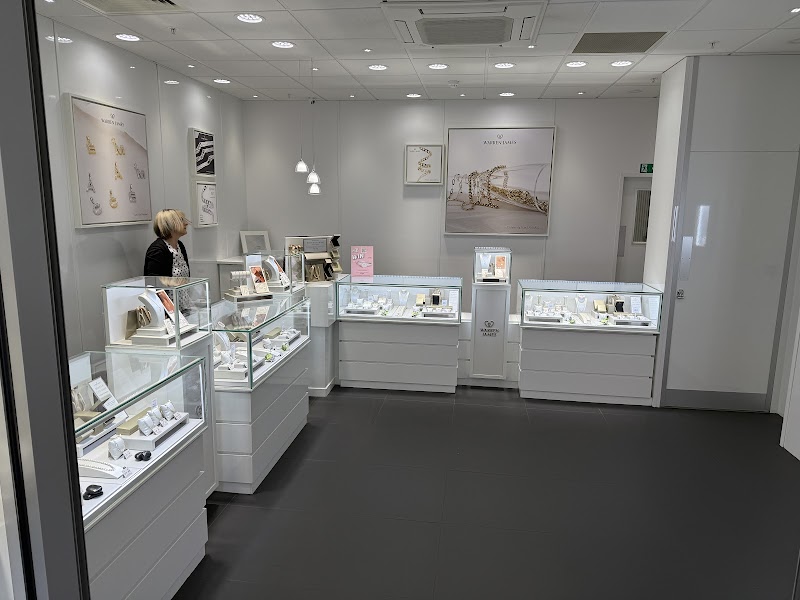 Warren James Jewellers - Cameron Toll photo 2