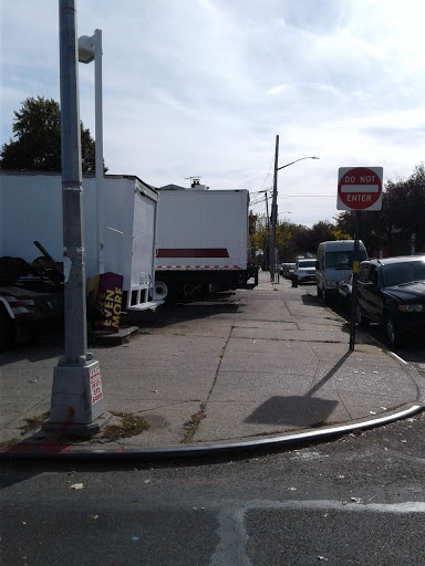 Woodhaven Blvd/Atlantic Ave