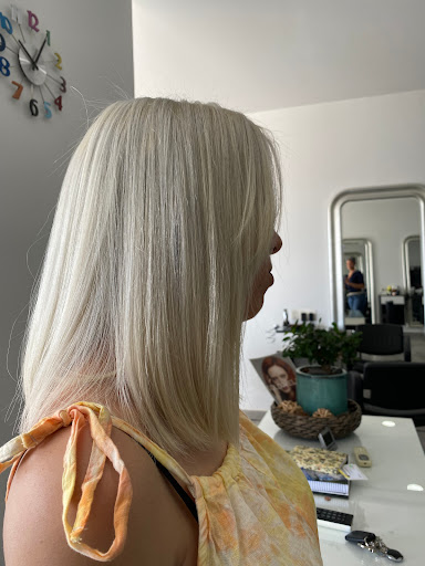 Studio MB Peluquería y Estética Gallery - Spain