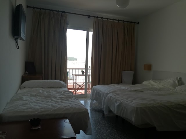 Hostal Restaurant S Algaret
