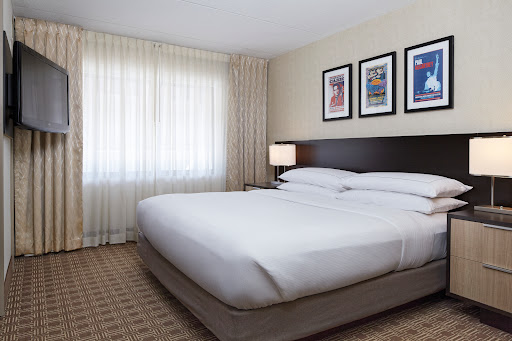 DoubleTree Suites by Hilton Hotel Nashville Airport - Thumbnail