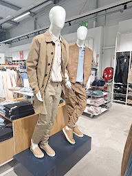 Photo n°4 de Kiabi à Bruay-la-Buissière (Magasin de vêtements pour femmes)