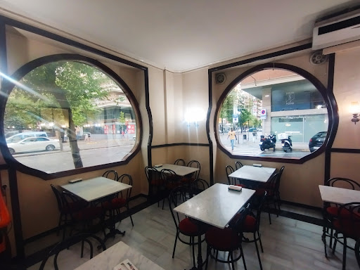 Café Bar Avinguda - Thumbnail