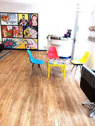 Photo n°1 de pop coiffure à Sorèze (Salon de coiffure)