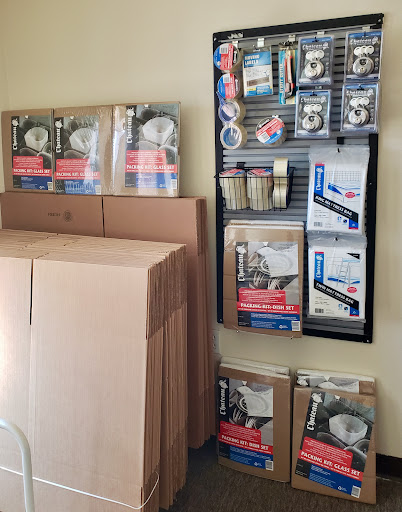 Convenient Self Storage - Visual