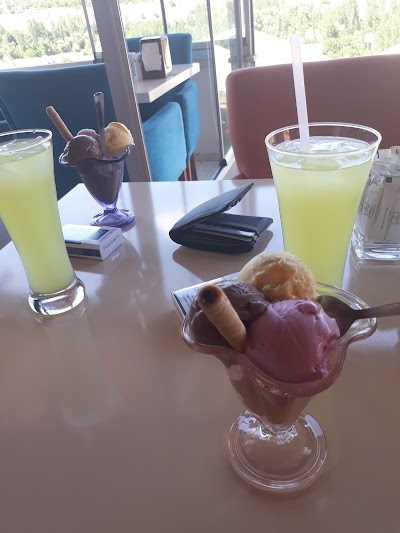Photos of GARDEN CAFE & RESTAURANT