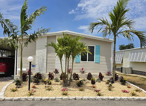 Michel's Landscaping - Thumbnail