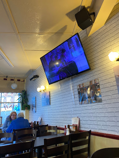 Tates Fish & Chip Restaurant - Thumbnail
