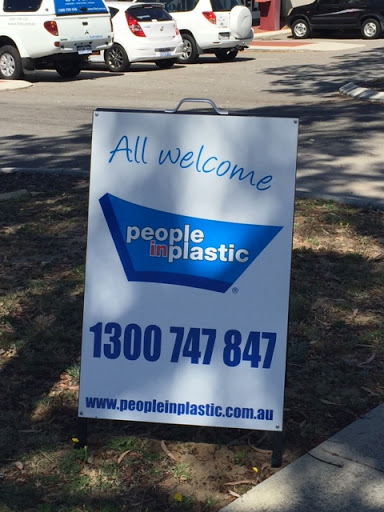 People in Plastic WA - Thumbnail