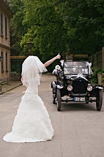 Mohrs Oldtimertouren - Oldtimer mieten zu Hochzeit, Geburstag oder Event - Thumbnail
