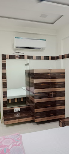 Gallery image 15