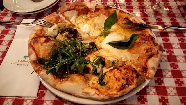 La Famiglia Helsinki