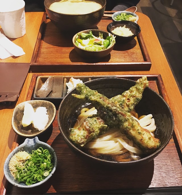 こがねうどん酒場
