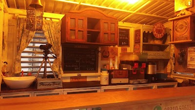Photos of Don Queque