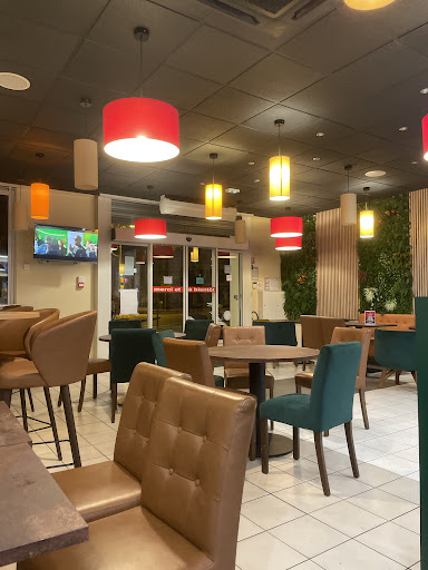 BURGER SHOP