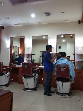 Paxi Barbershop, Author: Yohanes Hosea