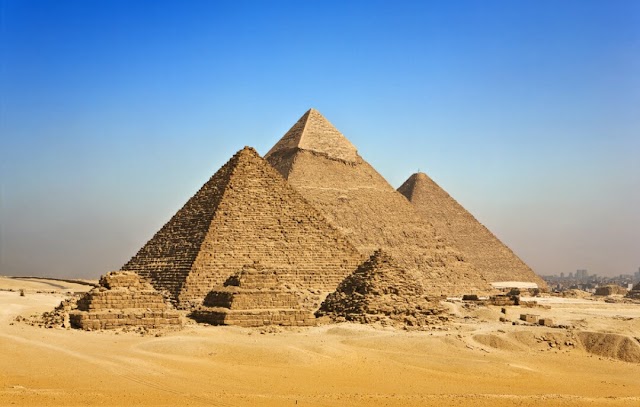 Pyramides de Gizeh