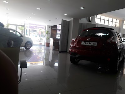 Photos of Nissan Onuk Mersin