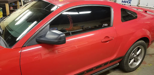 First & Last Auto Glass - Thumbnail