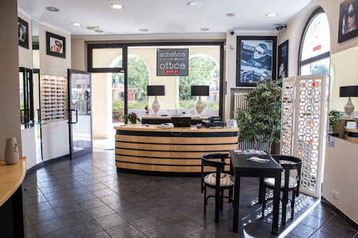 Outlet Adriatica Distribuzione Ottica - Thumbnail