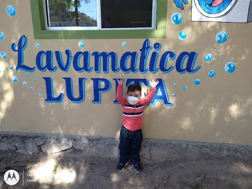 Lavamatica Lupita /Laundromat - Thumbnail